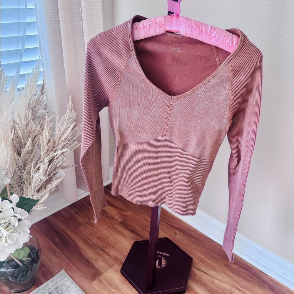Women's Pink Long Sleeve Top